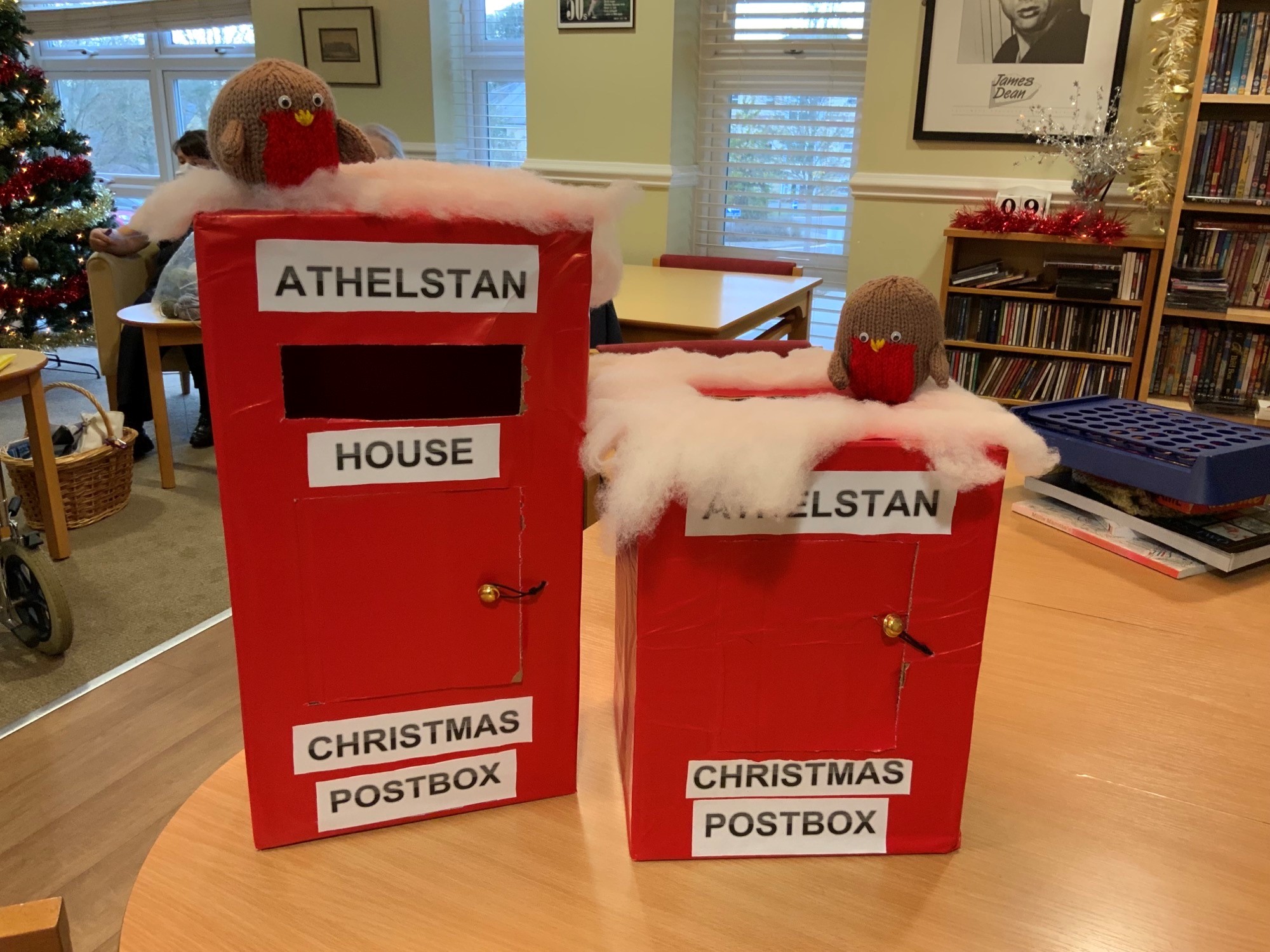 Knitted robins for Christmas postbox