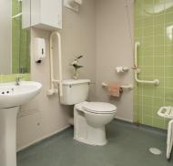 Farnham Common House bathroom