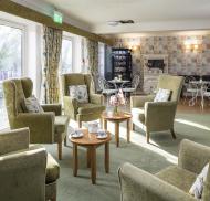 Farnham Common House lounge