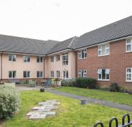 Icknield Court garden