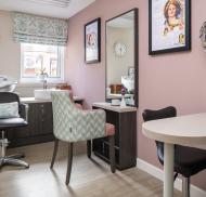 Mulberry Court salon