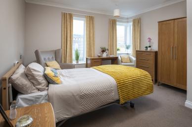 Fremantle Court bedroom