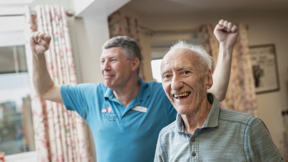 10 ways to calm an agitated dementia patient