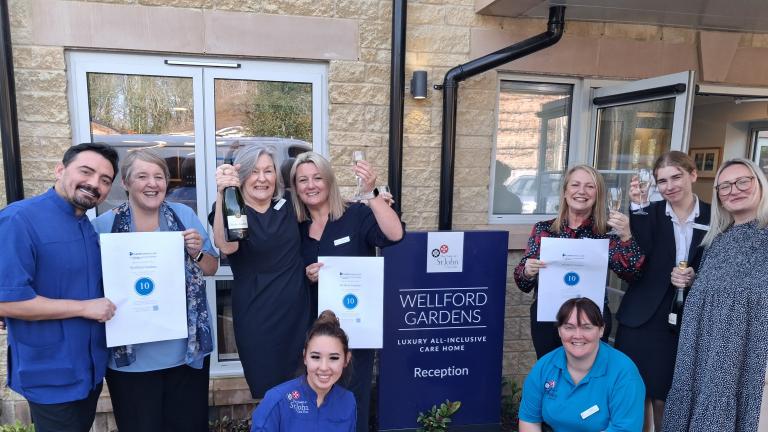 Wellford Gardens celebrates a perfect score on carehome.co.uk