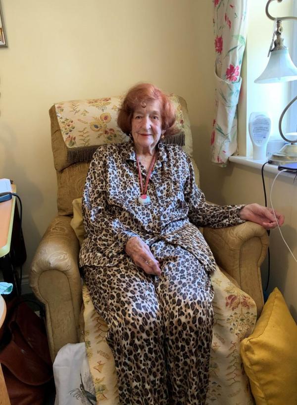 Being told you’ve tested positive for the virus can be a very worrying time; we spoke to some of our residents who have recovered from COVID-19 and here’s what they had to say.