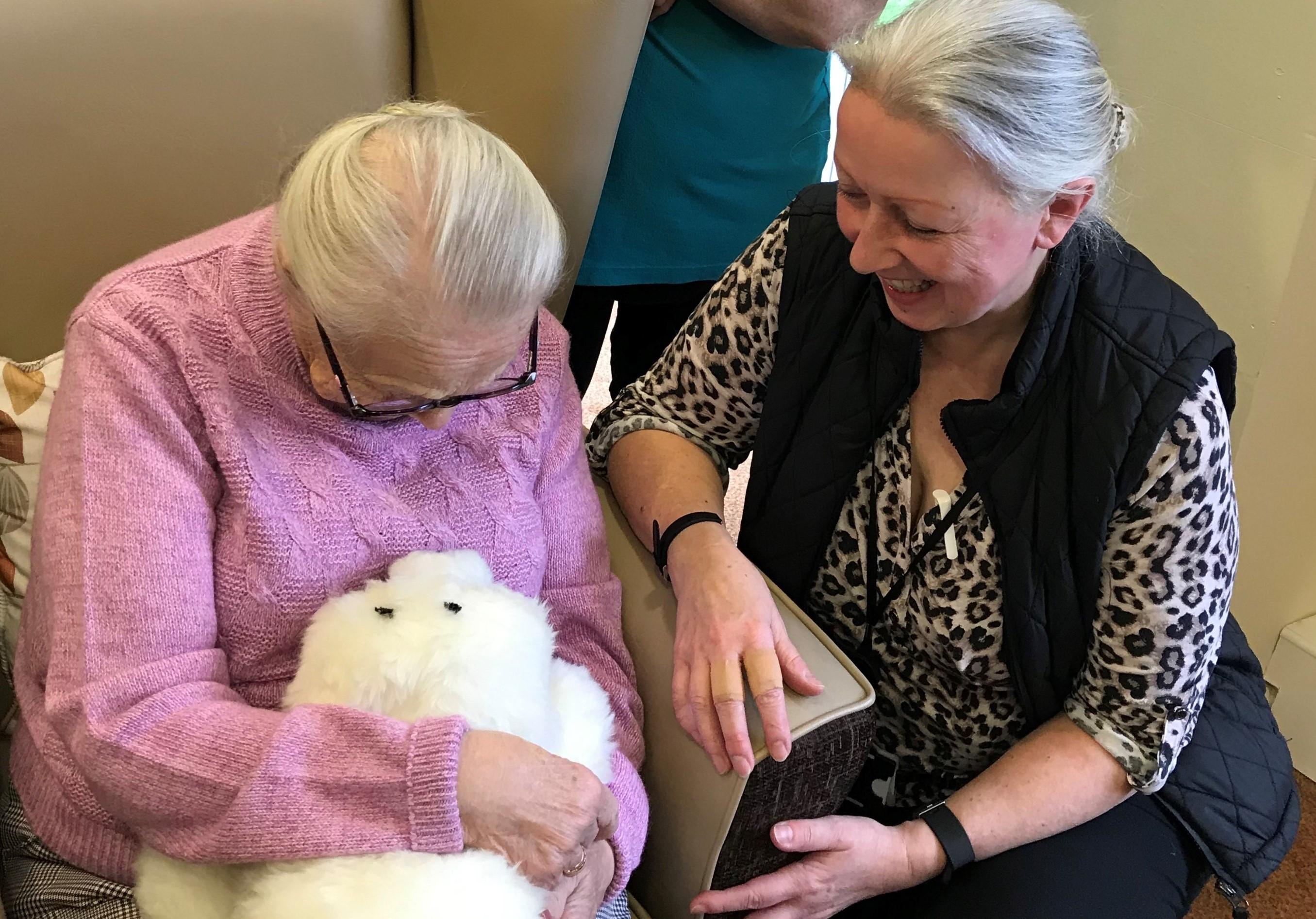 Paro visits Hartsholme House