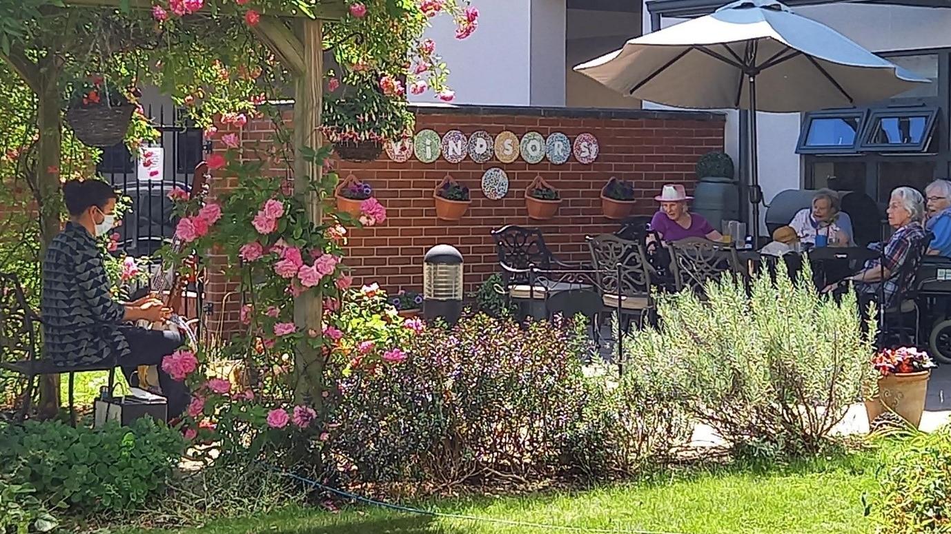 Residents enjoying the live music at Windsor Street