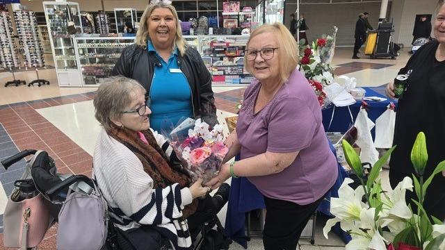 Isis House celebrates Random Acts of Kindness Day