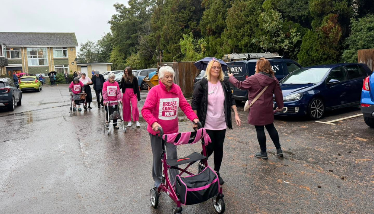 Marden Court residents step out for Breast Cancer Now in inspiring Sponsored Walk