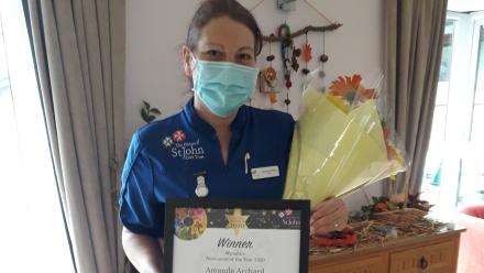 Amanda with her Award