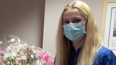 Shelly receiving award