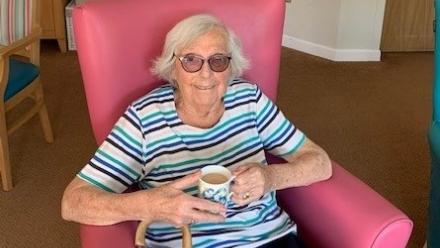 Violet at Whitefriars