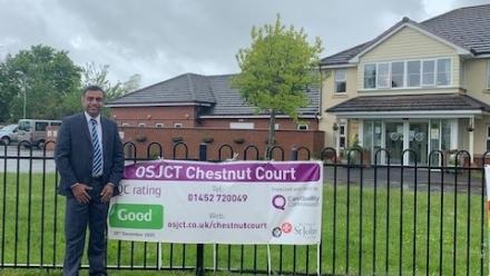 Gence outside Chestnut Court