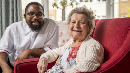 What is a nursing home care plan and why is it important?